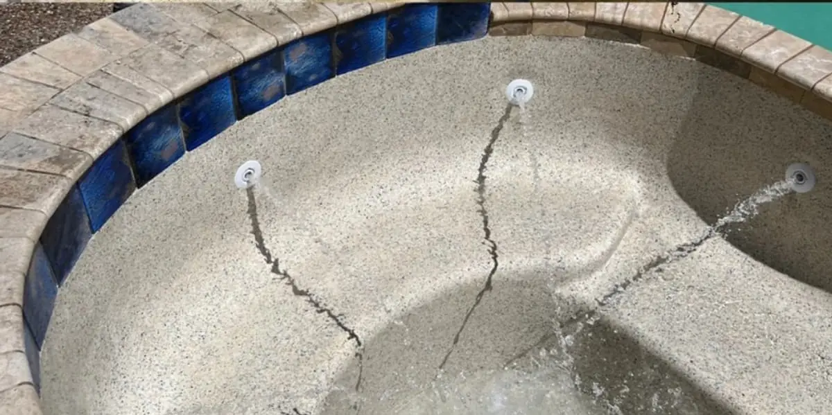 After: Spa calcium removal